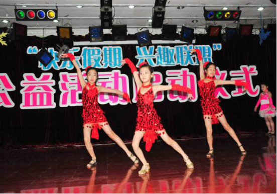 吉林省妇女儿童活动中心启动“快乐假期 兴趣联盟”公益活动
